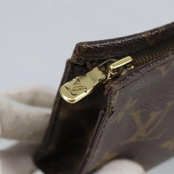 LOUIS VUITTON Monogram Poche Toilette 15 Pouch M47546 LV Auth 98202 - Picture 9 of 16